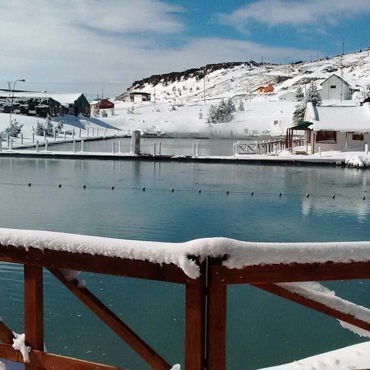 Snow, hot springs and gastronomy in Caviahue, Neuquén